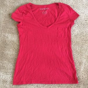 NWOT Cuyana 100% pima cotton v-neck tshirt in red